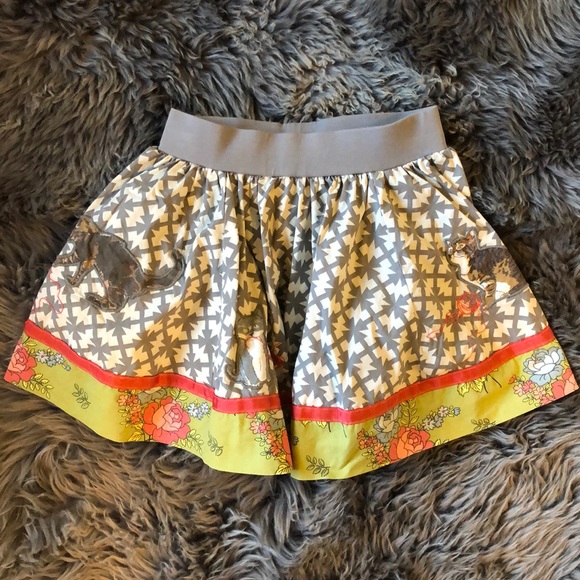 Matilda Jane Other - Matilda Jane skirt kitten appplique yarn detail